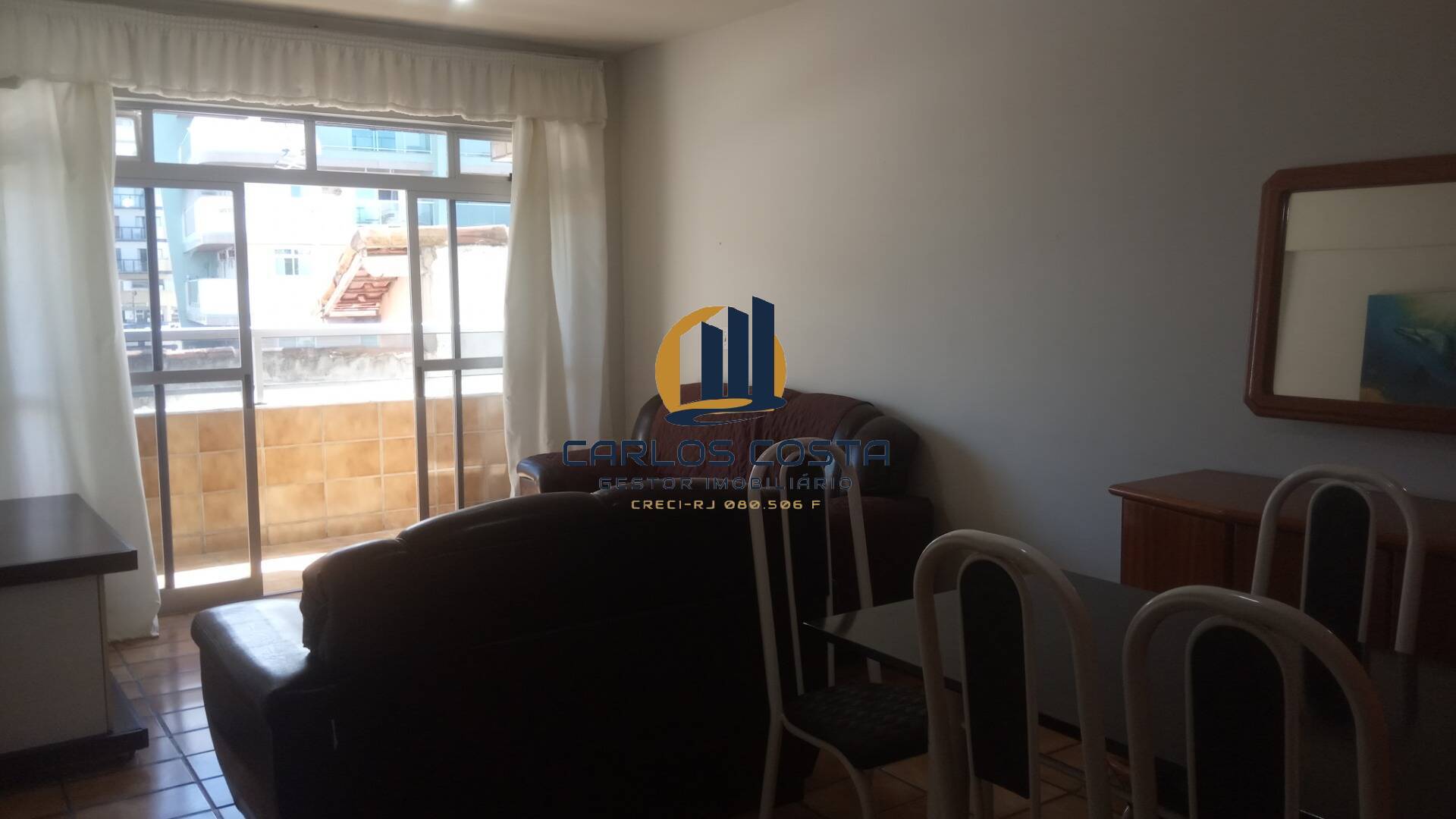 Apartamento à venda com 2 quartos, 100m² - Foto 2