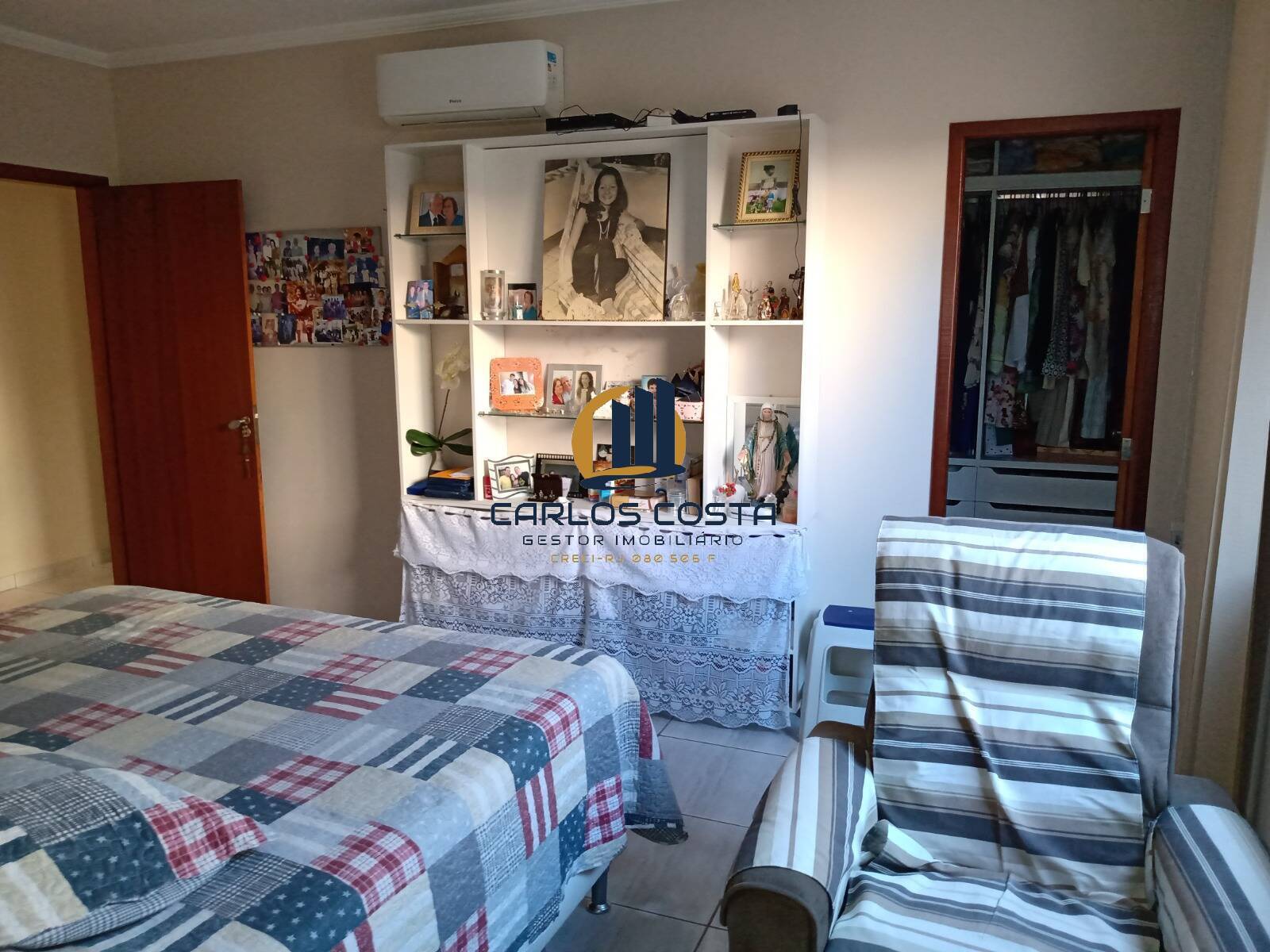 Casa à venda com 5 quartos, 180m² - Foto 6